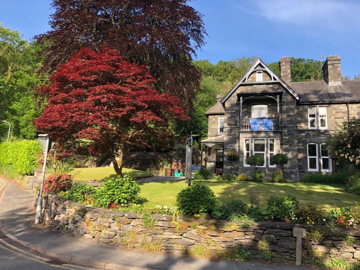 Mary'S Court Guest House - Mairlys Betws-y-Coed Exterior photo